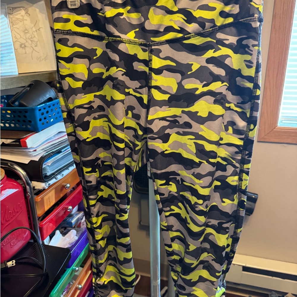 Hard Candy Yellow and Black Camouflage Capris